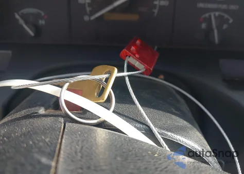 1993 Ford F150 from USA, damaged, VIN 1FTDF15Y2PLA54767